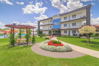 Appartement Premium au bord du lac Balaton en demi-pension